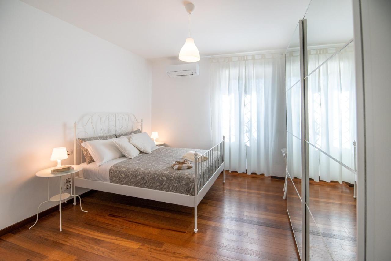 Familiaris Pompei Holiday Home Ngoại thất bức ảnh